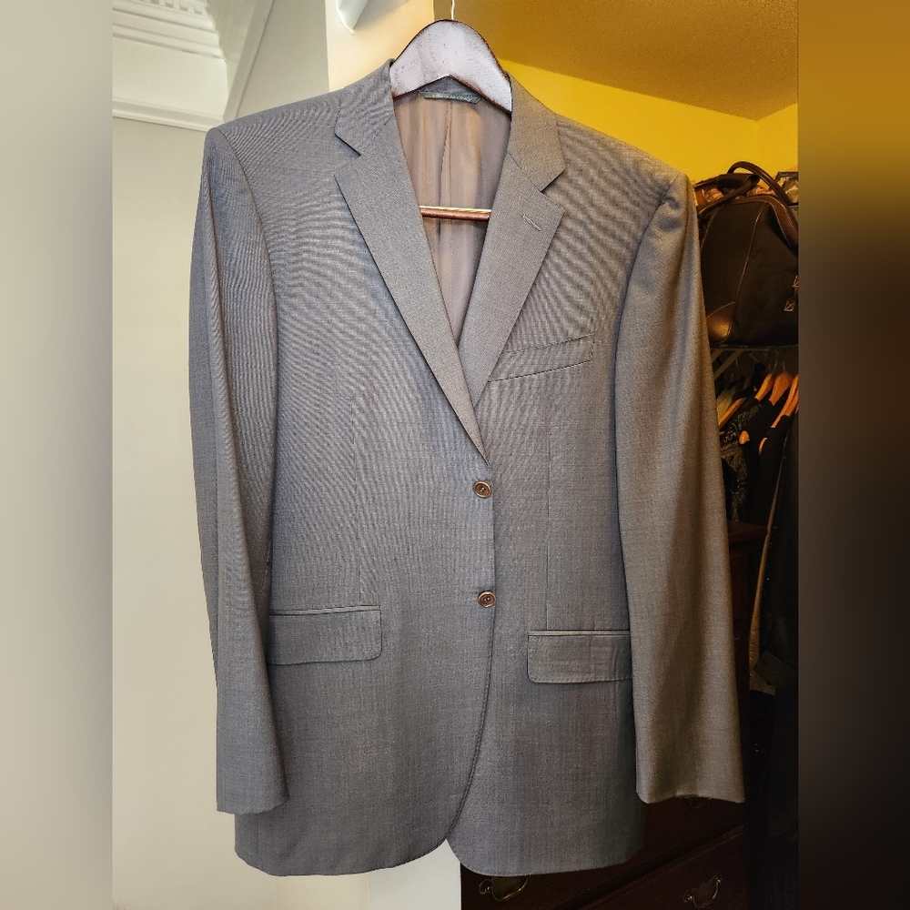 Men's wool suit. Size M